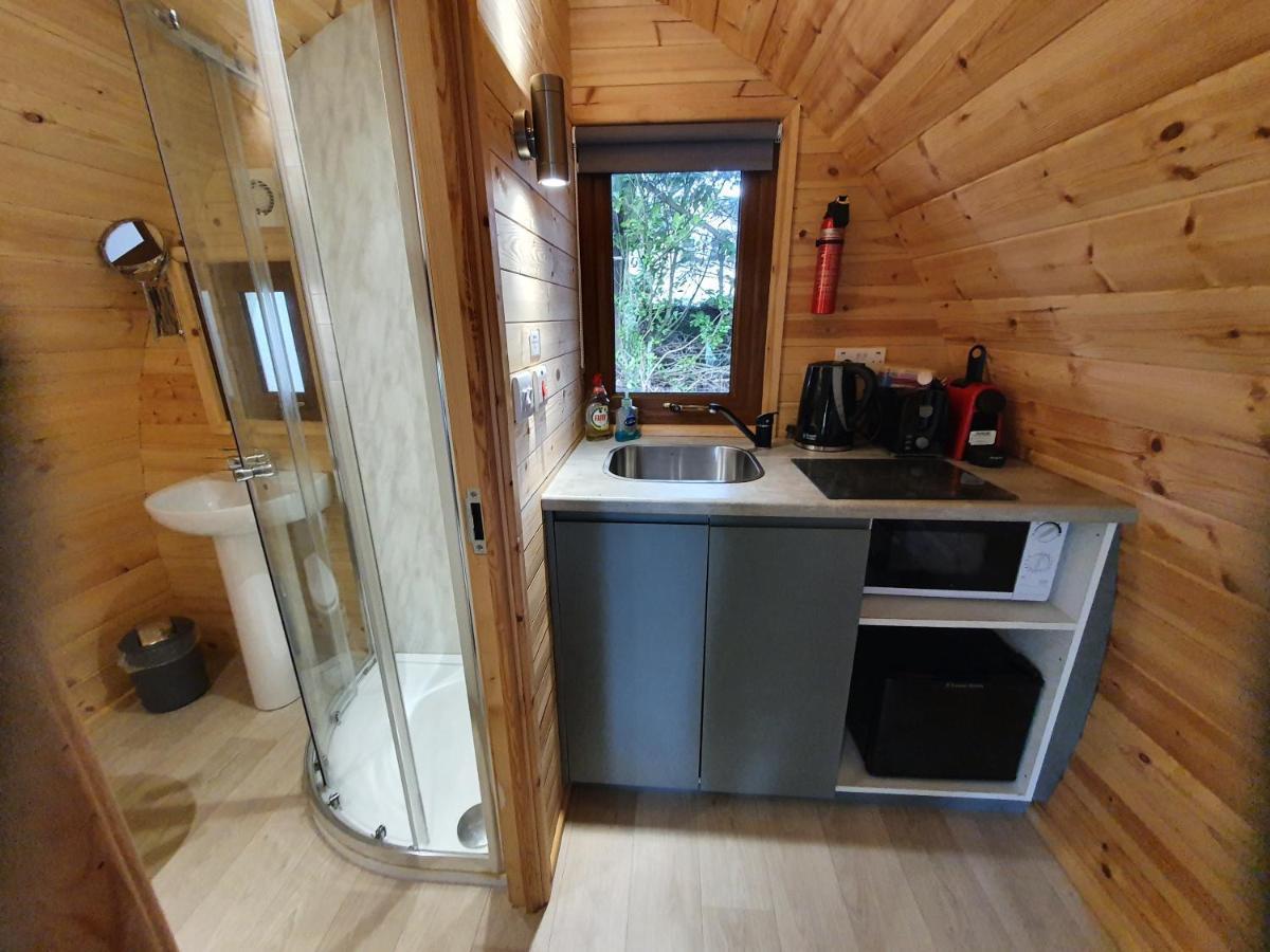 Priory Glamping Pods And Guest Accommodation Кілларні Екстер'єр фото