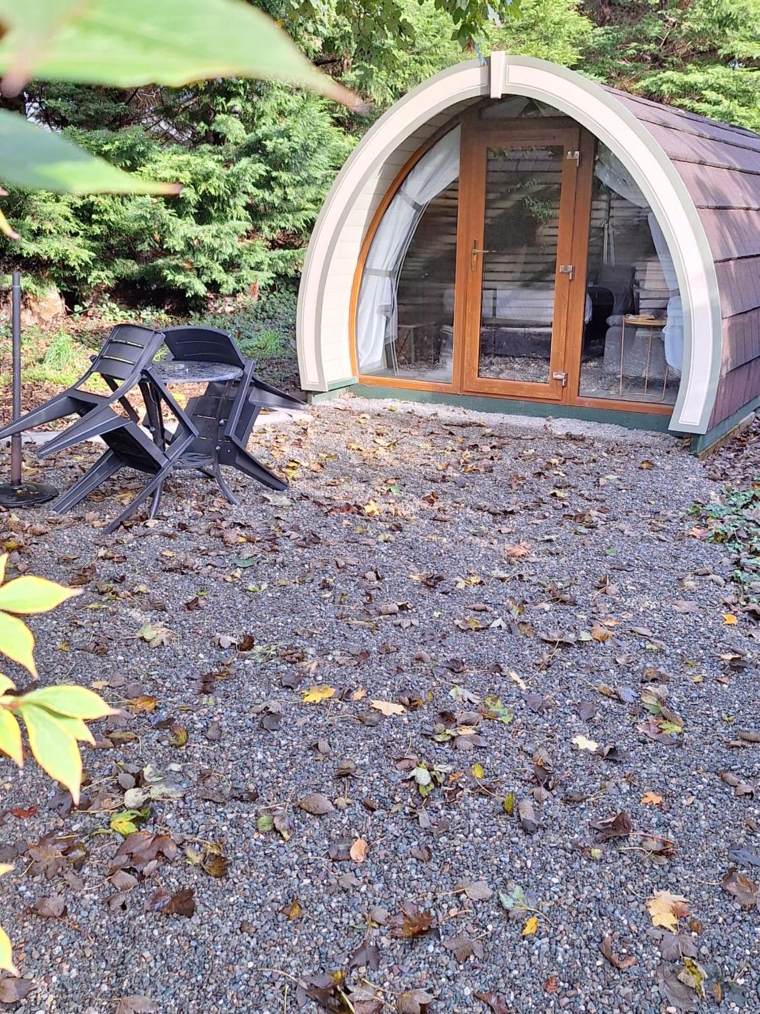 Priory Glamping Pods And Guest Accommodation Кілларні Екстер'єр фото